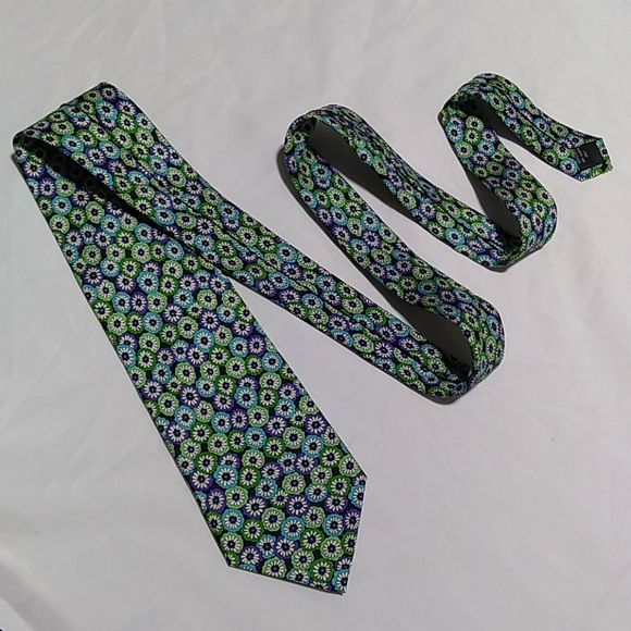 🆕️ NWOT Vera Bradley For Baekgaard 100% Silk Tie - Picture 7 of 8
